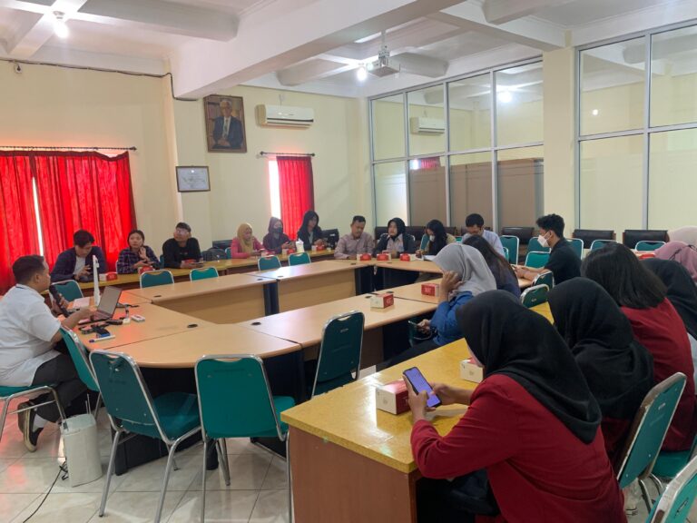 Literasi Informasi penelusuran dan pemanfaat jurnal di perpustakaan unisri
